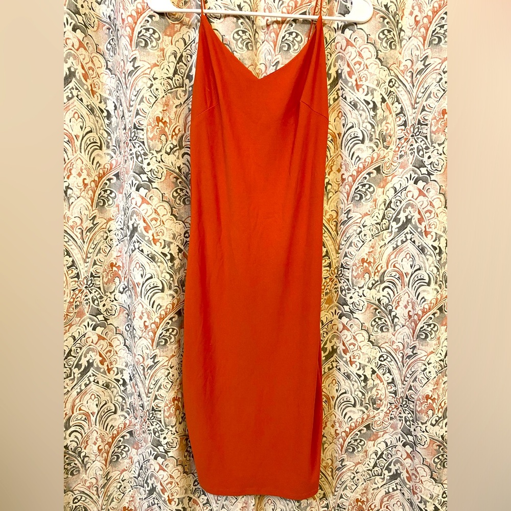 Orange spaghetti strap, body con dress